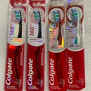 Colgate 360° Advanced Whitening Toothbrush - Red